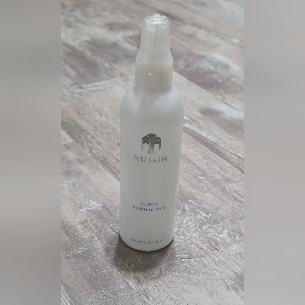 Nu Skin NaPCA Moisture Mist NaPCA Hydration 250ml 8.4 fl oz Factory Sealed